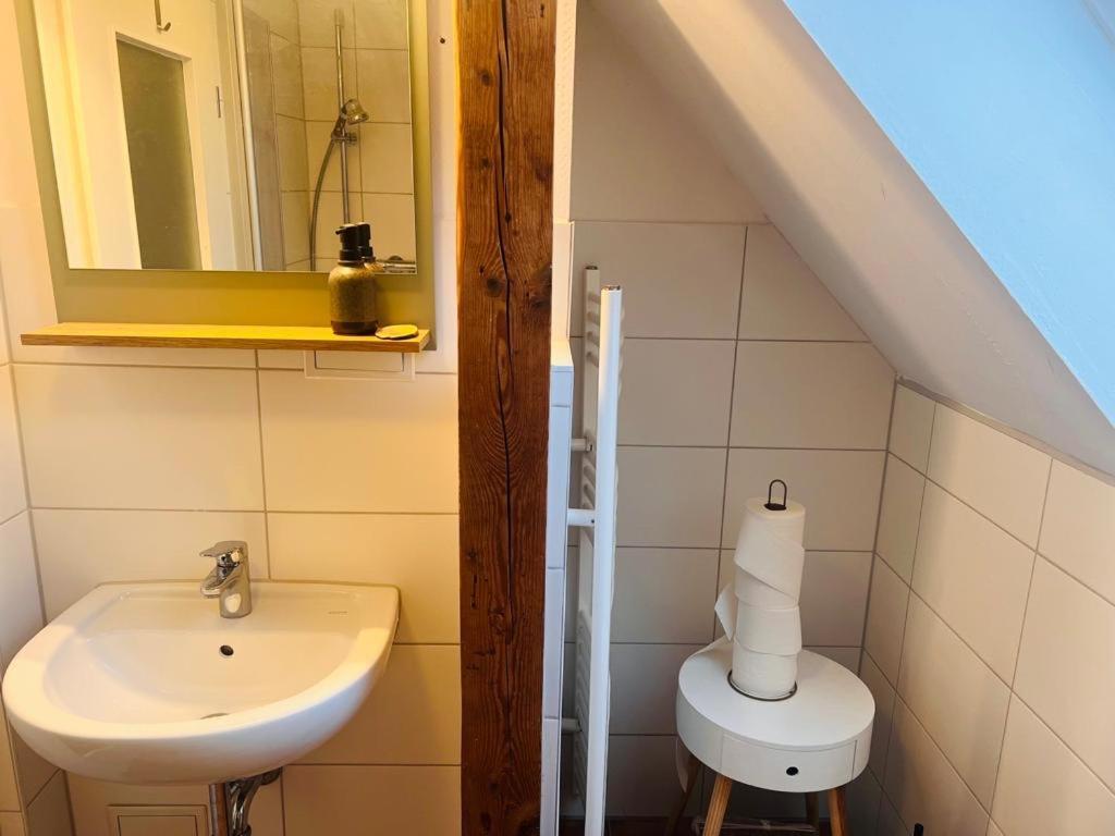 Gemuetliche Wohnung Nahe Des Sees Teterow Luaran gambar